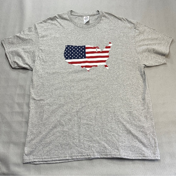 Men’s America Flag T-Shirt - Picture 1 of 4